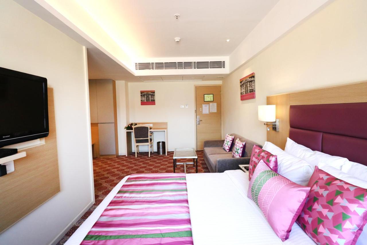 Fortune Park Galaxy, Vapi - Member Itc Hotels' Group Dış mekan fotoğraf